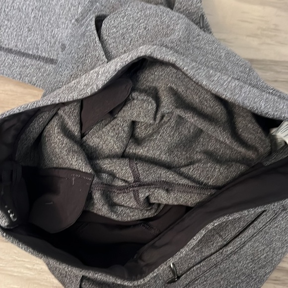 LULULEMON CITY TREK WOMENS GRAY TROUSER II SIZE 2 - Picture 16 of 16